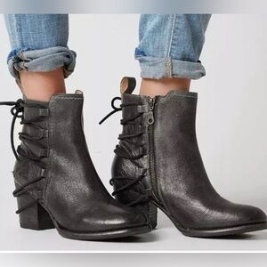 Bed Stu Blaire Black Leather Ankle Boots NIB (Tried on in Store) Sz 6.5